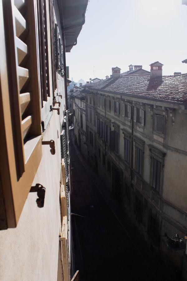 Nur 2 Casa Vacanze Bergamo Via Pignolo מראה חיצוני תמונה